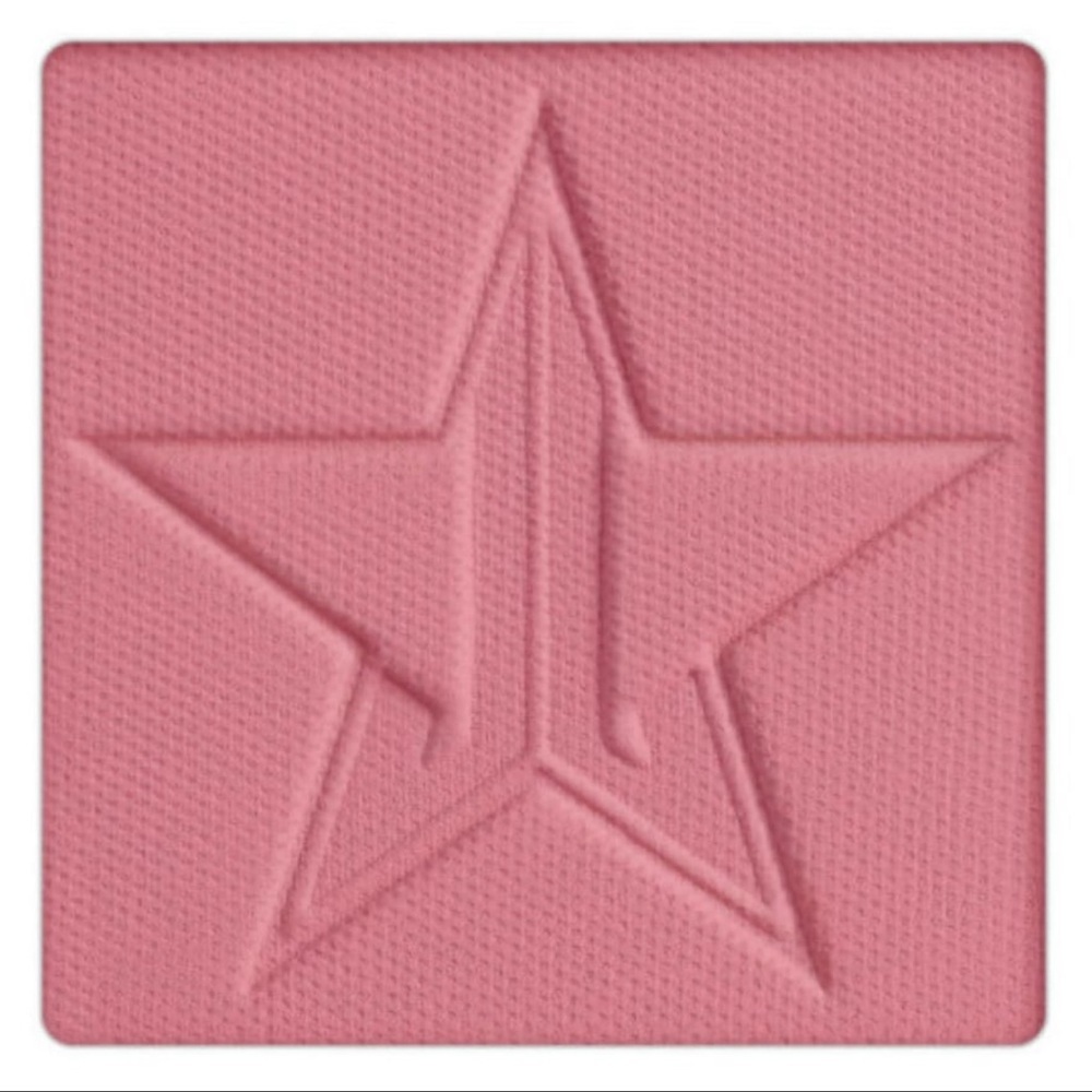 - New Jeffrey Star New Eyeshadow